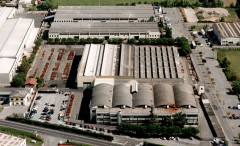 una veduta dell'insediamento Italpresse e Gauss a Capriano del Colle, Brescia (dal sito internet della Gauss Automazione)