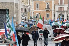 al centro, diomaiuta (cisl) e galletti (cgil)