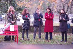 da sx: l'assessore Roberta Morelli, la Coordinatrice Donne Cisl Eleonora Feroldi, il segretario Cisl Alberto Pluda, la Consigliera di parità Nini Ferrari, la presidente del Consiglio di QuartiereBeatrice Nardo