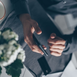 Falso messaggio CUP su WhatsApp: l’allerta di ADICONSUM